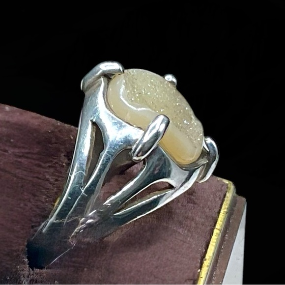 Vintage Jewelry - 🌺Vintage Artisan Sterling Ring